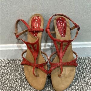 Kenneth Cole Reaction Red and Tan Strappy Sandals